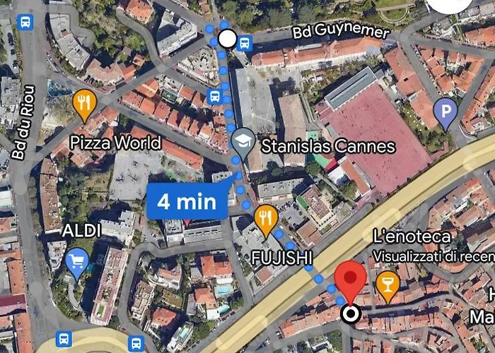 アパート Lovely In The Heart Of